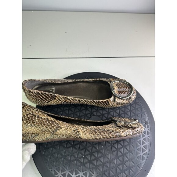 Stuart Weitzman Women's Lucid Python-Print Ballet Flats Size 8N - Picture 4 of 7